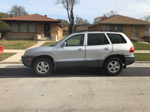 2002 Hyundai Santa Fe - cars & trucks - by owner - vehicle... for sale in Chicago ill, IL – photo 2