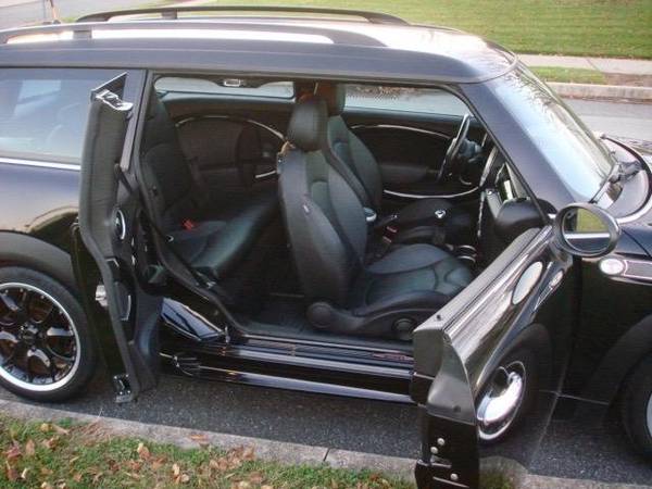 2010 Mini Cooper Clubman S - 6 Speed/Leather/Bluetooth/Xenons/Clean... for sale in Bethlehem, PA – photo 8