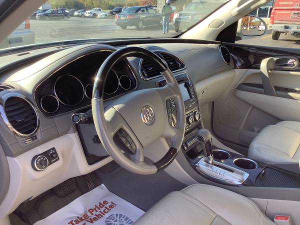 Fully Loaded! 2015 Buick Enclave! AWD! Third Row! - cars & trucks -... for sale in Ortonville, OH – photo 15