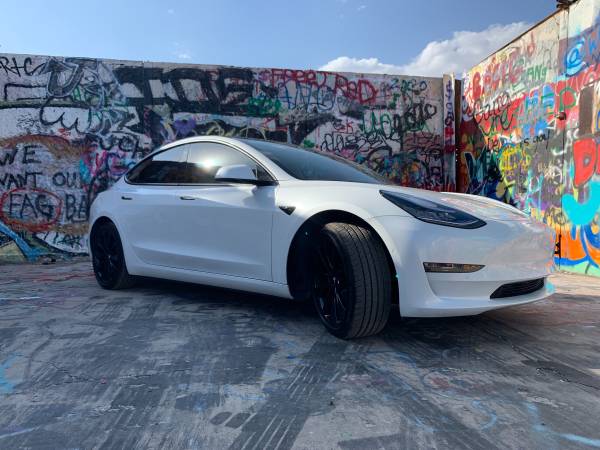 Tesla Model 3 - cars & trucks - by owner - vehicle automotive sale for sale in Odessa, TX – photo 2