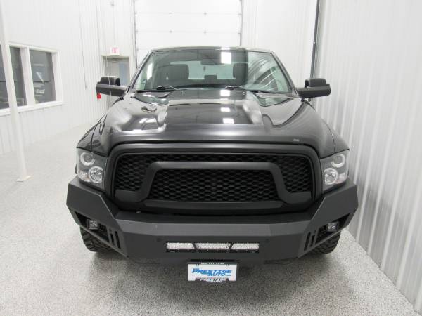 2016 RAM 1500 4WD - 5.7L V8 HEMI - LOW MILES - WARRANTY - cars &... for sale in (west of) Brillion, WI – photo 6