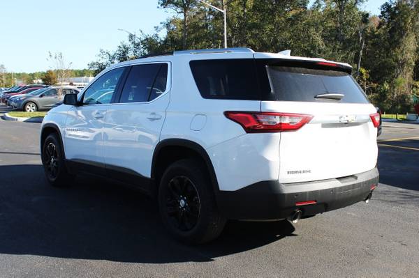 2018 *Chevrolet* *Traverse* *FWD 4dr LT Cloth w/1LT* - cars & trucks... for sale in Gainesville, FL – photo 7