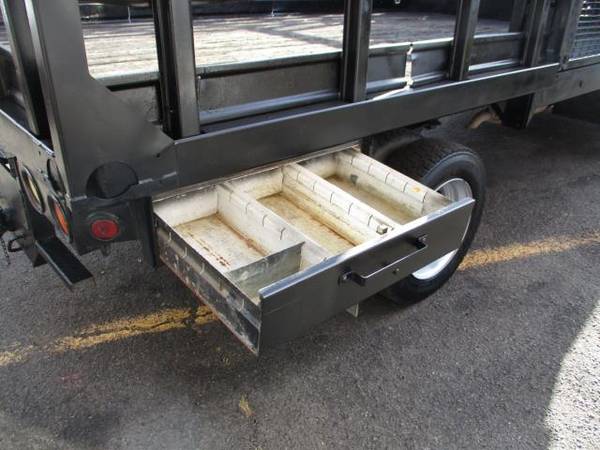 2004 GMC TC5500 C5500, 14 FOOT RACK BODY, SIDE LLIFT GATE - cars & for sale in Other, UT – photo 7