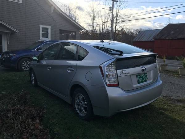 2011 Prius - cars & trucks - by owner - vehicle automotive sale for sale in Underhill, VT – photo 4