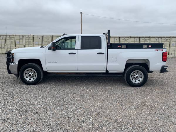 2019 CHEVROLET K2500 CREW CAB GAS 4WD *47K MILES* - cars & trucks -... for sale in Noble, OK – photo 6