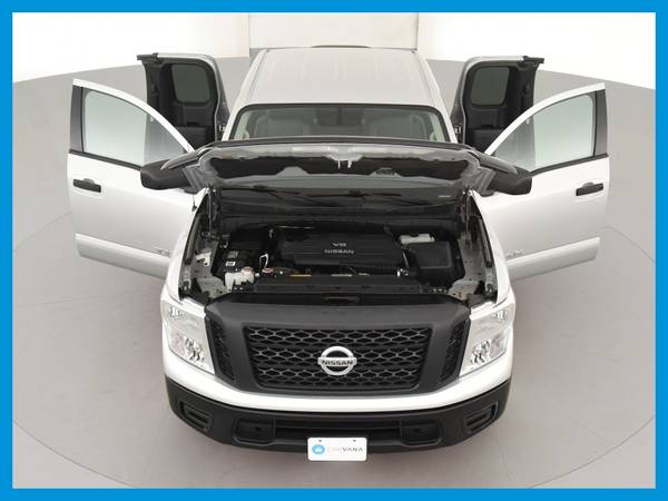 2017 Nissan Titan King Cab S Pickup 4D 6 1/2 ft pickup Silver for sale in Kansas City, MO – photo 22