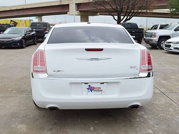 2013 Chrysler 300C Base - - by dealer - vehicle for sale in GRAPEVINE, TX – photo 7
