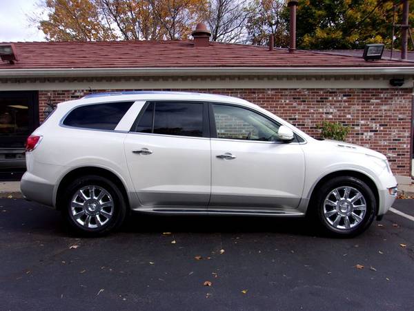 2011 Buick Enclave CXL AWD, 95k Miles, Auto, White/Tan, Nav. P.Roof!! for sale in Franklin, MA – photo 2