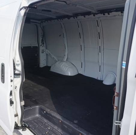 2016 Chevrolet Express 3500 Cargo Extended - - by for sale in New haven, IN – photo 15