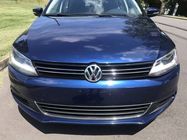 2014 Volkswagen Jetta - Financing Available! - cars & trucks - by... for sale in Morrisville, PA – photo 8