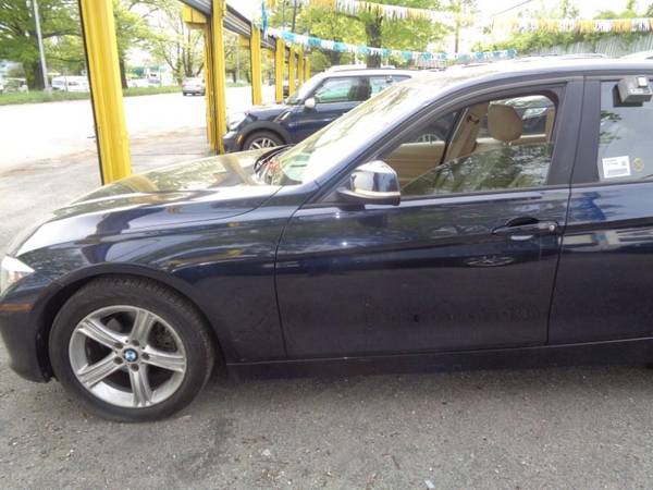 2014 BMW 3 Series 4dr Sdn 328i xDrive AWD SULEV NOBODY GETS TURNED for sale in Elmont, NY – photo 11