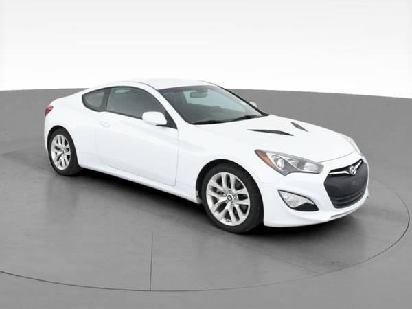 2014 Hyundai Genesis Coupe 2.0T Coupe 2D coupe White - FINANCE... for sale in Harrison Township, MI – photo 15