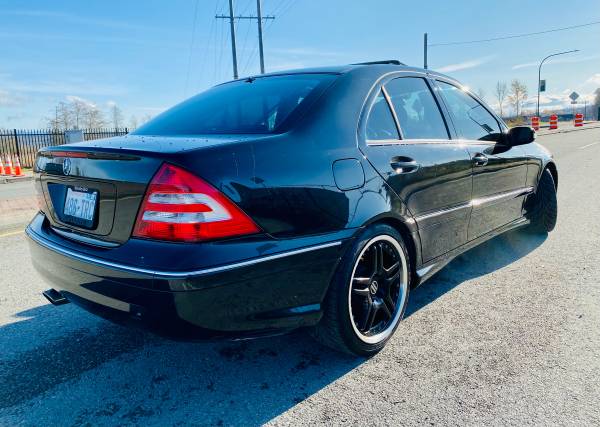2005 Mercedes-Benz C230K *WA 1-Owner* Lowest Mileage for sale in Medina, OR – photo 3