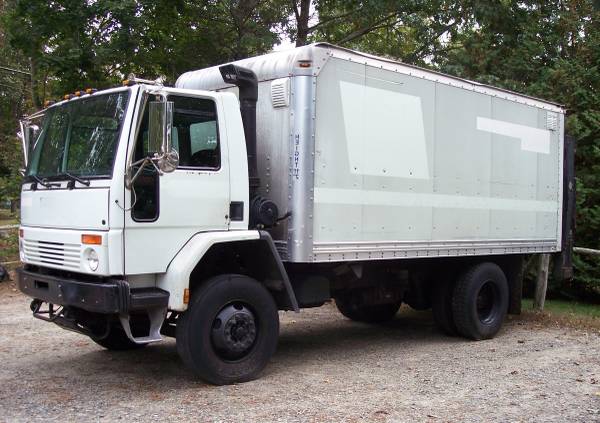 2005 Sterling SC8000 Box Truck - One Owner - 3,759 Miles for sale in Danielson, NY – photo 2