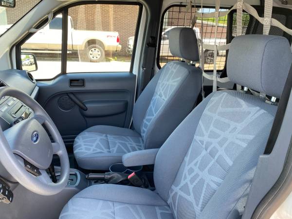 2013 Ford Transit Connect Wagon XLT - - by dealer for sale in Springfield, IL – photo 9