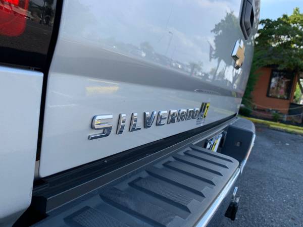2015 CHEVROLET SILVERADO 1500 LT 4X4 CREW CAB 4DR TOW HITCH POW SEATS! for sale in Winchester, VA – photo 21