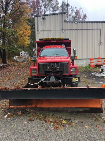 GMC Top Kick Dump Plow *REDUCED* - cars & trucks - by owner -... for sale in Alpine, NY – photo 2