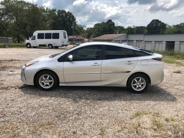 2016 Toyota Prius Hybrid * Silver * Leather - cars & trucks - by... for sale in Malvern, AR – photo 7