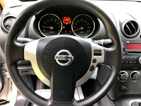 60,000 miles NISSAN ROGUE S AWD for sale in Farmingville, NY – photo 19
