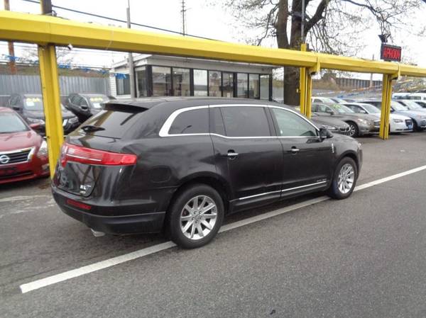 2015 Lincoln MKT 4dr Wgn 3 7L AWD w/Livery Pkg YOU WILL DRIVE OUT for sale in Elmont, NY – photo 6