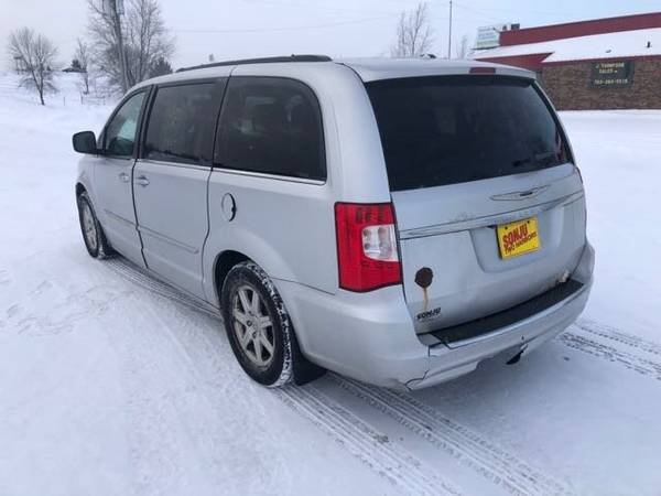2011 Chrysler town and country - - by dealer - vehicle for sale in Princeton, MN – photo 3
