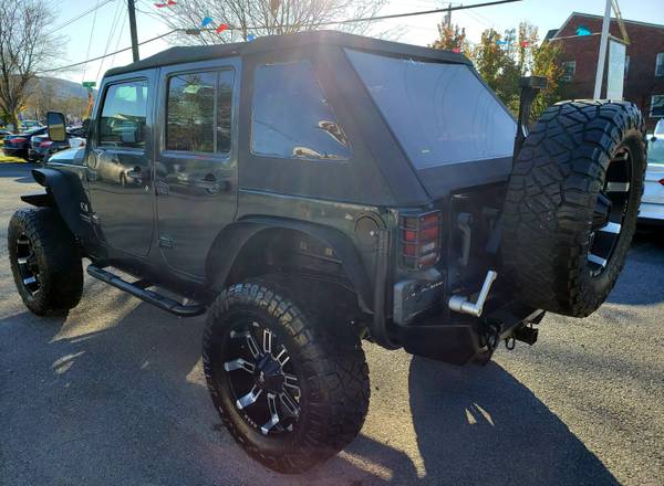 2007 Jeep Wranlger Unl 4D Lifted 6Speed Manual 4x4 123K + Many... for sale in Bakerton, WV – photo 4
