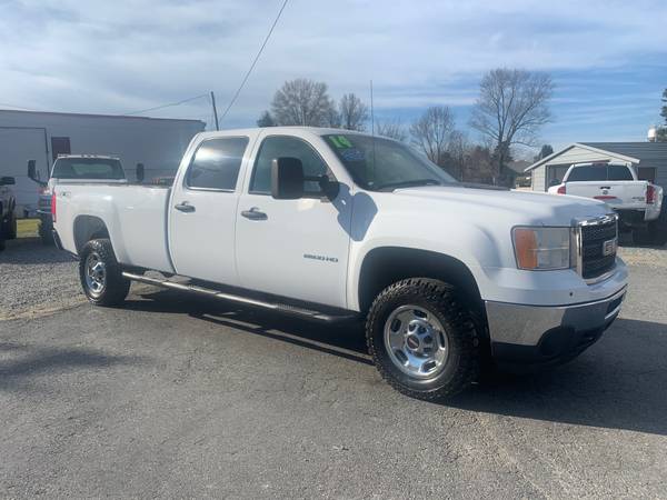 *2014 GMC Sierra 2500HD 4x4 Crew Cab Long Bed -1 Owner -Rust Free -... for sale in STOKESDALE, NC – photo 3