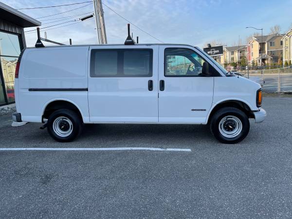 2002 Chevy express 2500 Low Miles for sale in PUYALLUP, WA – photo 5
