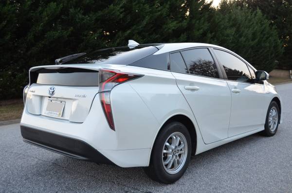 2016 Toyota Prius HYBRID 38K miles - cars & trucks - by dealer -... for sale in Inman, SC – photo 3