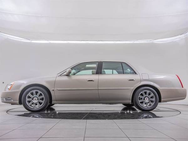 2011 Cadillac DTS Premium Collection - - by dealer for sale in Wichita, MO – photo 14