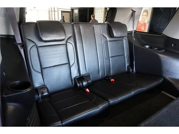 2016 GMC Yukon SLT Sport Utility 4D WE CAN BEAT ANY RATE IN TOWN! -... for sale in Sacramento, NV – photo 21