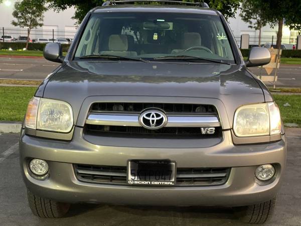 2005 Toyota Sequoia Excellent condition - cars & trucks - by owner -... for sale in Orange, CA – photo 8