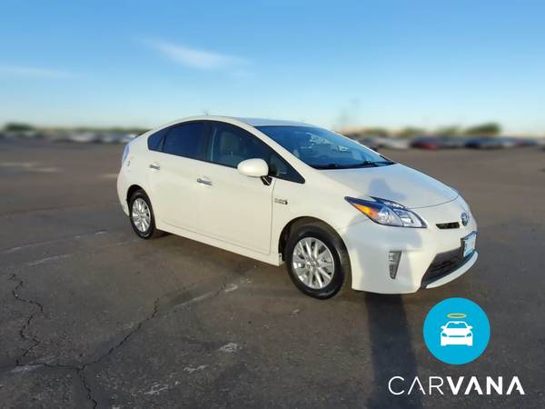 2014 Toyota Prius Plugin Hybrid Hatchback 4D hatchback White -... for sale in Washington, District Of Columbia – photo 15