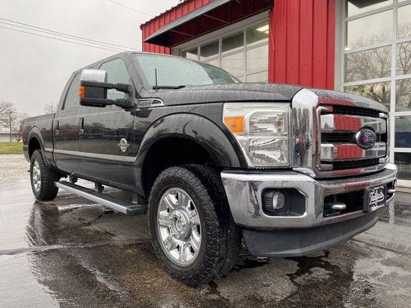 2013 Ford F250 Super Duty Crew Cab Lariat Pickup 4D 6 3/4 ft Family... for sale in Fremont, NE – photo 2