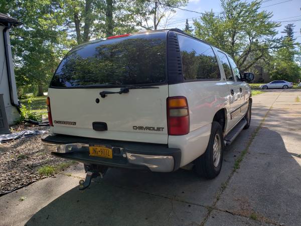 2000 Chevrolet Suburban LS 4-Door Sport Utility - - by for sale in Buffalo, NY – photo 5