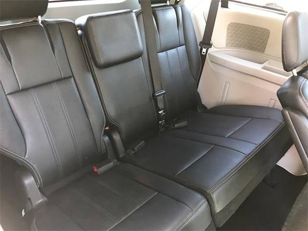 2016 Chrysler Town and Country mini-van Touring - Black for sale in Olympia, WA – photo 8