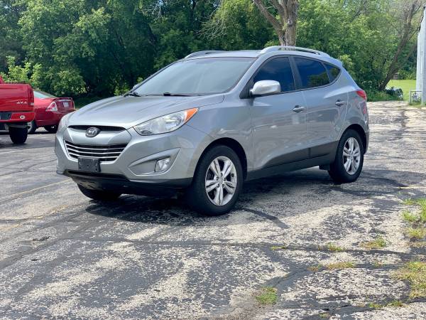 2013 Hyundai Tucson AWD (4X4) 106, 000 miles Excellent! Alpha for sale in NEW BERLIN, WI – photo 6