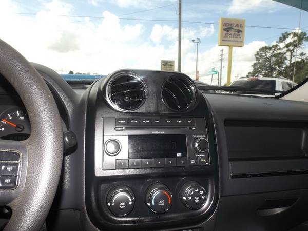 2011 Jeep Patriot FWD 4dr Sport with Fold-away manual mirrors for sale in Fort Myers, FL – photo 4