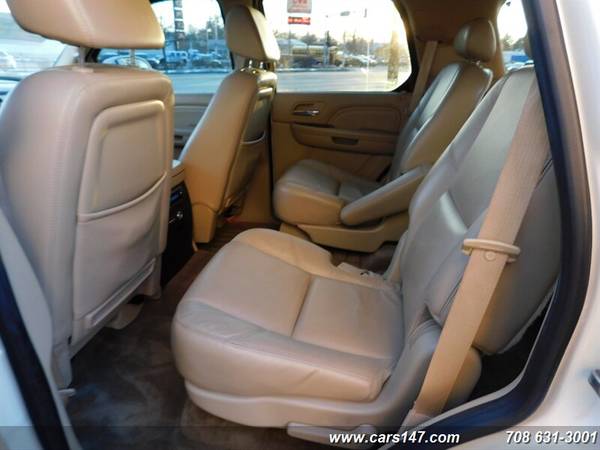 2009 Cadillac Escalade - - by dealer - vehicle for sale in Midlothian, IL – photo 19