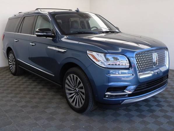 2018 Lincoln Navigator 4x4 4WD L Reserve SUV - cars & trucks - by... for sale in Montclair, CA – photo 4