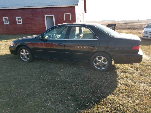 2000 Toyota Camary - cars & trucks - by owner - vehicle automotive... for sale in Brewster, MN – photo 2