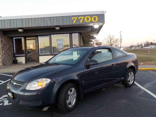 2008 Chevy Cobalt / 5 Speed Manual - cars & trucks - by dealer -... for sale in Minneapolis, MN – photo 2