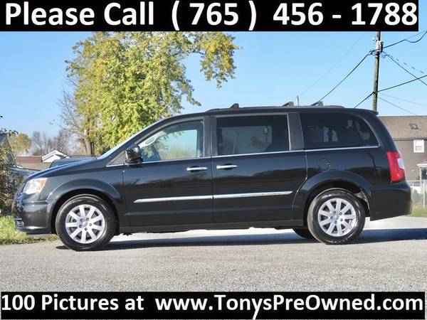 2014 CHRYSLER TOWN & COUNTRY ~~~~~~~ 37,000 Miles ~~~~~~~... for sale in Kokomo, IN – photo 3