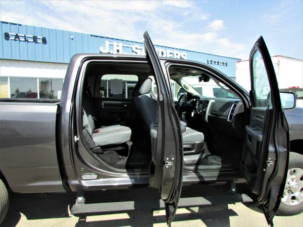 2017 Ram Big Horn diesel, 2500 4x4 ccrew cab - - by for sale in Madera, CA – photo 15