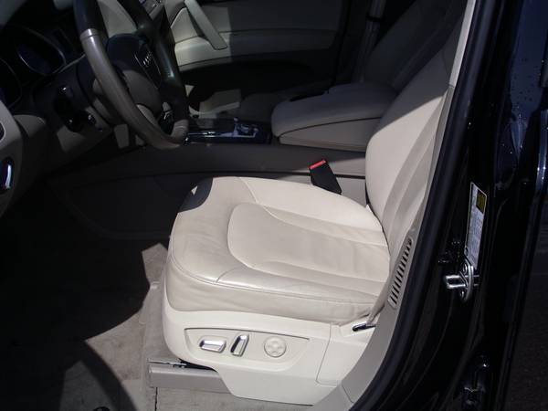 2011 Audi Q7 Premium Plus Quattro 73k miles - cars & trucks - by... for sale in Biloxi, MS – photo 7