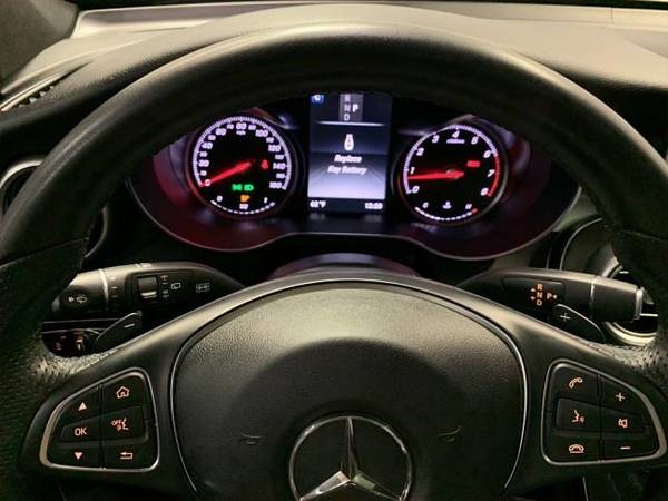 2018 Mercedes-Benz GLC - - by dealer - vehicle for sale in San Antonio, TX – photo 12