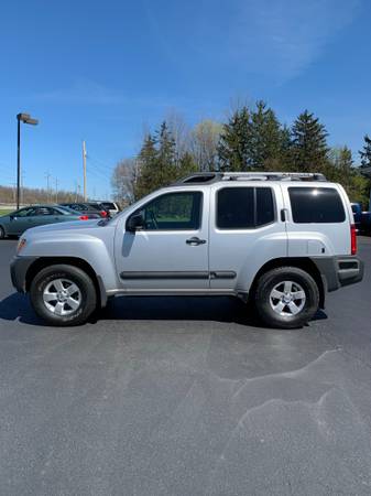 2011 Nissan Xterra - - by dealer - vehicle automotive for sale in Ontario Center, NY – photo 3