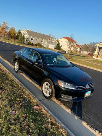 2012 Volkswagen Passat - cars & trucks - by owner - vehicle... for sale in Madison, WI – photo 4
