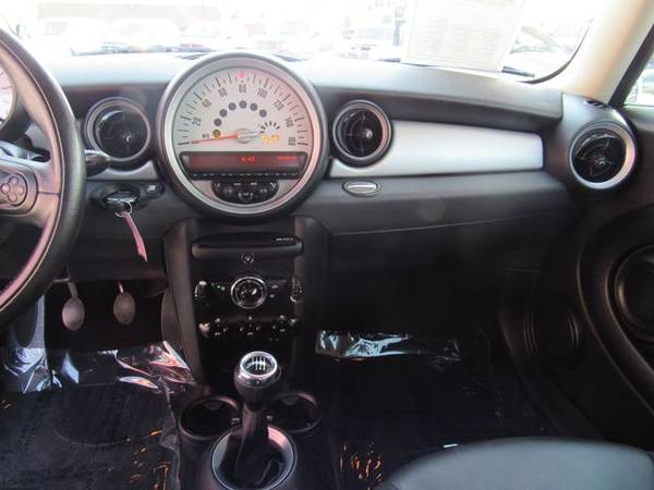 2011 MINI Hardtop - Financing Available! - cars & trucks - by dealer... for sale in Colorado Springs, CO – photo 16