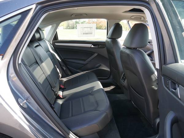 2015 Volkswagen Passat 2.0L TDI SE w/Sunroof for sale in Inver Grove Heights, MN – photo 23